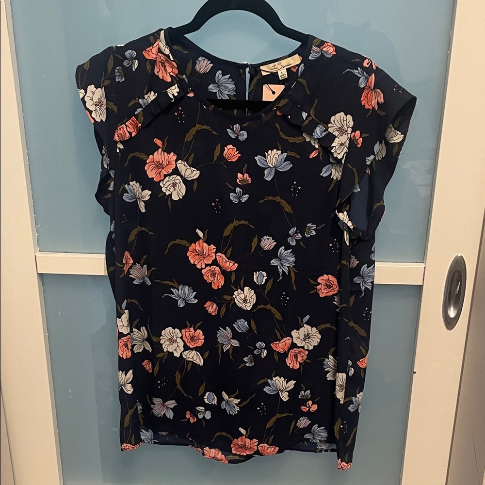 Stitch Fix Les Serein Floral Print Navy Blouse, L, NWT, Katrina Ruffle Detail